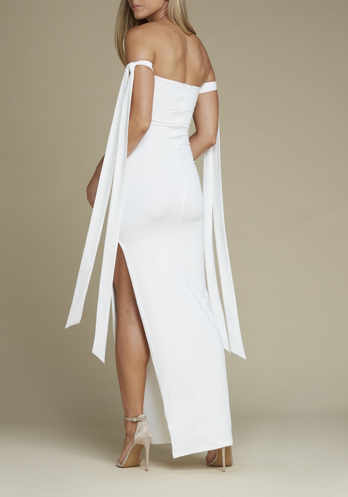 tahla-gown